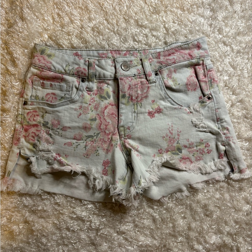 Floral Distressed Women Shorts